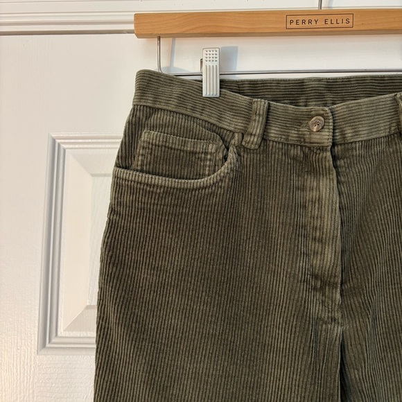 Vintage Lauren Ralph Lauren Green Corduroy Straight Leg Ankle Pants 10 Military - Picture 2 of 6